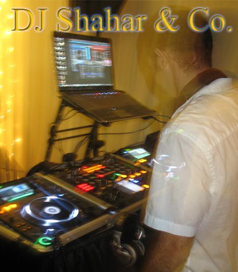 Los Angeles DJ Mixing American Israeli Persian Arabic and Latin music